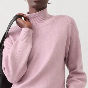 Banana Republic Factory Light Pink Turtleneck Sweater